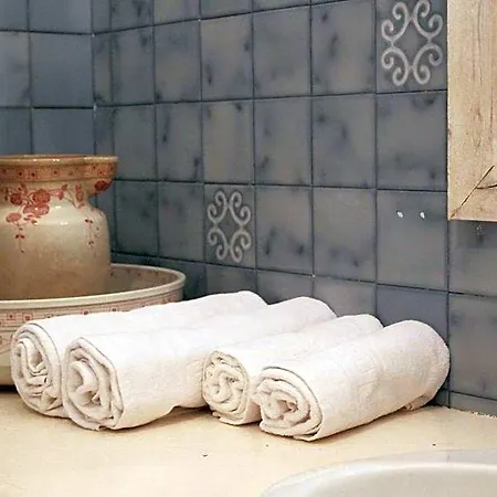 Bed and breakfast Les Pascals 3*